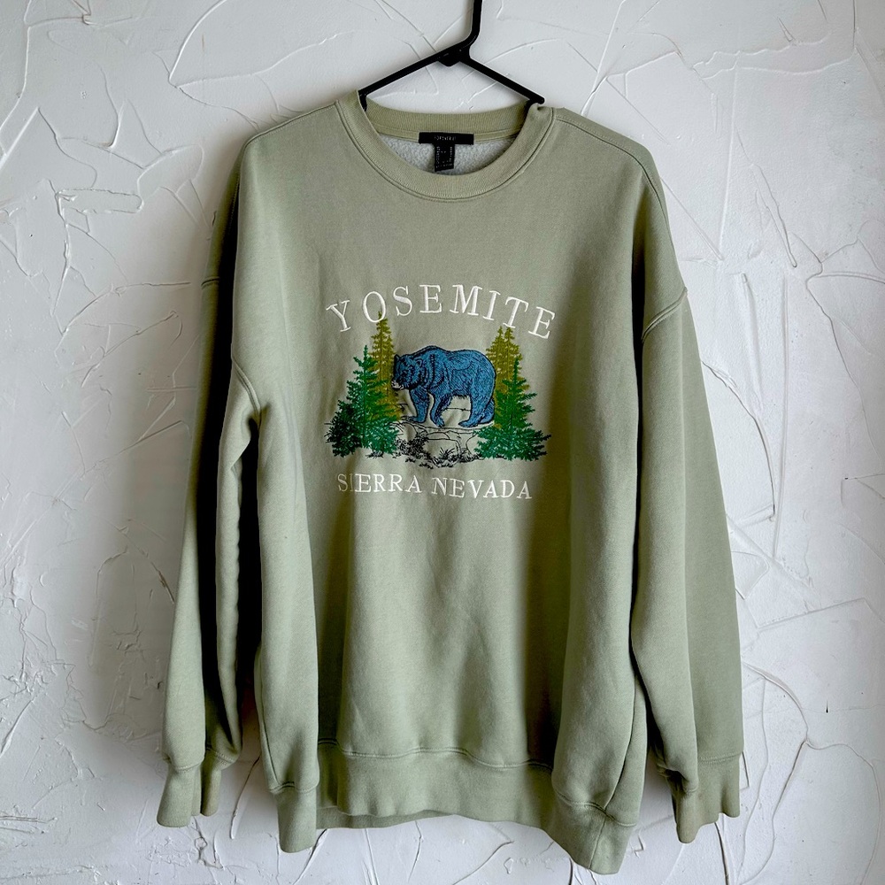 M Vintage Yosemite Crew Neck Sweatshirt